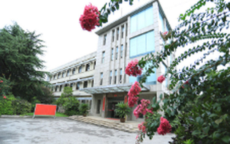 Jiangsu Province Yixing Nonmetallic Chemical Machinery Factory Co., Ltd สายการผลิตของโรงงาน